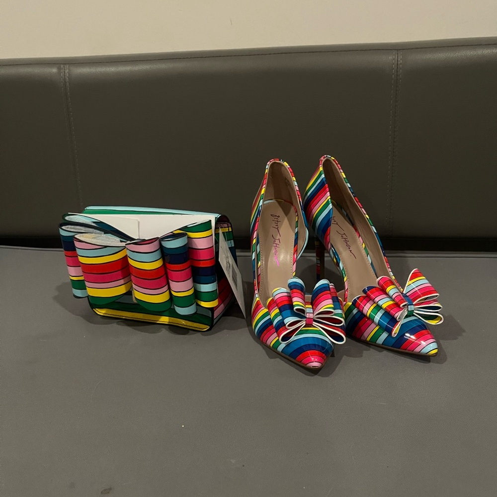 Betsy Johnson Princess P Bow Shoulder Bag and Bow Heels